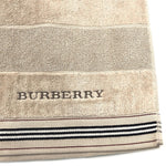 Load image into Gallery viewer, 【中古】バーバリー BURBERRY バスタオル ボーダー 上質 柔らか ロゴ刺しゅう おしゃれ ベージュ h1226wq0497
