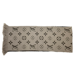 画像をギャラリービューアに読み込む, 【中古】ルイヴィトン Louis Vuitton マフラー ロゴマニア モノグラム グレー ウール シルク j0215pq005286
