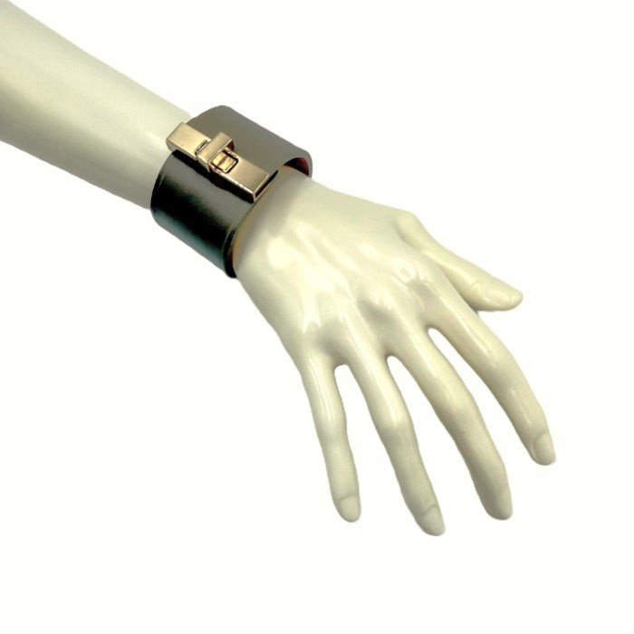 【中古】メゾンボワネ MAISON BOINET レザーブレスレット ワイドバングル 上質 ゴールド グレージュ i0619wq01110