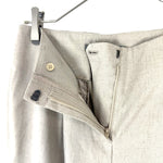 Load image into Gallery viewer, 【中古】セオリーリュクス theory luxe ワイドテーパードパンツ 薄手 光沢 上品 ライトベージュ 生成り i0818n0218
