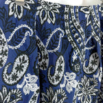 Load image into Gallery viewer, 【中古】スキャパ SCAPA 刺しゅうひざ丈スカート ペイズリー柄 シルク フレア ネイビー ホワイト ブラック i0703n0074
