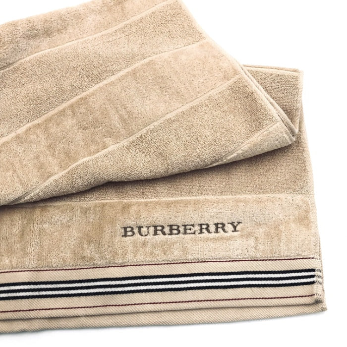 【中古】バーバリー BURBERRY バスタオル ボーダー 上質 柔らか ロゴ刺しゅう おしゃれ ベージュ h1226wq0497