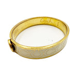 Load image into Gallery viewer, 【中古】コーチ COACH バングル ブレスレット シグネチャー Cロゴ ゴールド×アイボリー i0810oq0232

