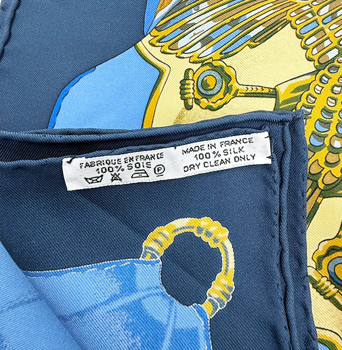 【中古】HERMES エルメス カレ90 SOLIEL DE SOIE 太陽の大帆 シルクスカーフ ネイビー×イエロー シルク 大判 スクエア 正方形 i0907oq013115