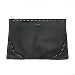 Load image into Gallery viewer, 【中古】ジェイアンドエムデヴィッドソン J＆M DAVIDSON クラッチバッグ スタッズ 薄型 ブラック シルバー i0619wq00116
