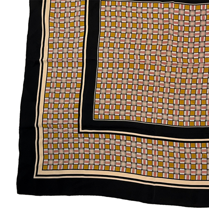 【中古】Yves Saint Laurent イヴサンローラン スカーフ シルク ネイビー系 チェック柄 スクエア 大判 レディ i0810oq0102