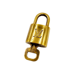 Load image into Gallery viewer, 【中古】ルイヴィトン Louis Vuitton カデナ 南京錠 鍵付き キー ゴールド j0618lq00410
