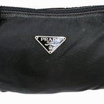 Load image into Gallery viewer, 【中古】PRADA プラダ ナイロンポーチ ブラック 三角ロゴ 化粧ポーチ 小物入れ j0223tq0175
