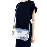 Load image into Gallery viewer, 【中古】COACH コーチ ショルダーバッグ 水色 花柄 フローラル i0926aq00164
