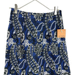 Load image into Gallery viewer, 【中古】スキャパ SCAPA 刺しゅうひざ丈スカート ペイズリー柄 シルク フレア ネイビー ホワイト ブラック i0703n0074
