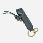 Load image into Gallery viewer, 【中古】ロエベ LOEWE キーホルダー ブレイデッド レザー 編み込み ロゴ型押し グリーン ゴールド j0805dq00851
