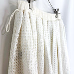 Load image into Gallery viewer, 【中古】ドゥロワー Drawer キュロット ワイド スクエアカットワークレース スカート風 オフホワイト 白系 i0421hy00135
