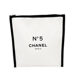 Load image into Gallery viewer, 【中古】シャネル CHANEL ノベルティ ポーチ ロゴデザイン ブラック×ホワイト コスメポーチ 小物入れ i1029pq00912
