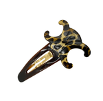 Load image into Gallery viewer, 【中古】CELINE セリーヌ ヘアピン トリオンフ バレッタ ヘアアクセサリー ブラウン j0417aq024180
