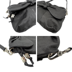 Load image into Gallery viewer, 【中古】マークジェイコブス MARC JACOBS ハンドバッグ リボン おしゃれバッグ 可愛い ブラック 黒 i0522lq02612
