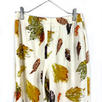 Load image into Gallery viewer, 【中古】ギャルリーヴィー GALERIE VIE カジュアルパンツ リーフプリント 落ち葉柄 ライトベージュ h1227n0207
