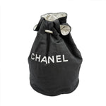 Load image into Gallery viewer, 【中古】シャネル CHANEL ノベルティバッグ プールバッグ 巾着 ロゴ シンプル ブラック ホワイト i0727tq00440
