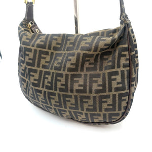 【良品✨】 フェンディ ショルダーバッグ ズッカ FFロゴ ブラック ブラウン FENDI フェンディ ハンドバッグ ショルダーバッグ ズッカ柄 FF