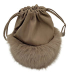 将图片加载到图库查看器，【中古】ドゥロワー Drawer ノベルティポーチ 巾着 ファー ロゴ刺しゅう 2way カーキブラウン i0811y00112
