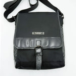 Load image into Gallery viewer, 【中古】バーバリー BURBERRY  ショルダーバッグ メンズ ロゴプレート 斜め掛け i1124tq01840
