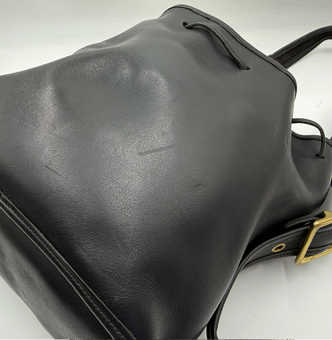 【中古】COACH コーチ 巾着 ショルダーバッグ レザー 肩掛け 斜め掛け可能 i0810oq00374