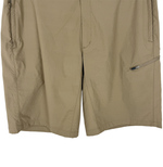 Load image into Gallery viewer, 【中古】モンベル mont-bell ショートパンツ L ベージュ ナイロン混 アウトドア ハーフパンツ j0508a0063
