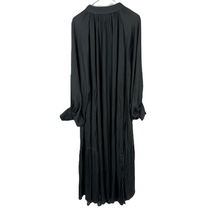 【中古】エミ emmi スタンドカラー バックリボンワンピース とろみ素材 落ち感 ブラック 黒 i0417m0165