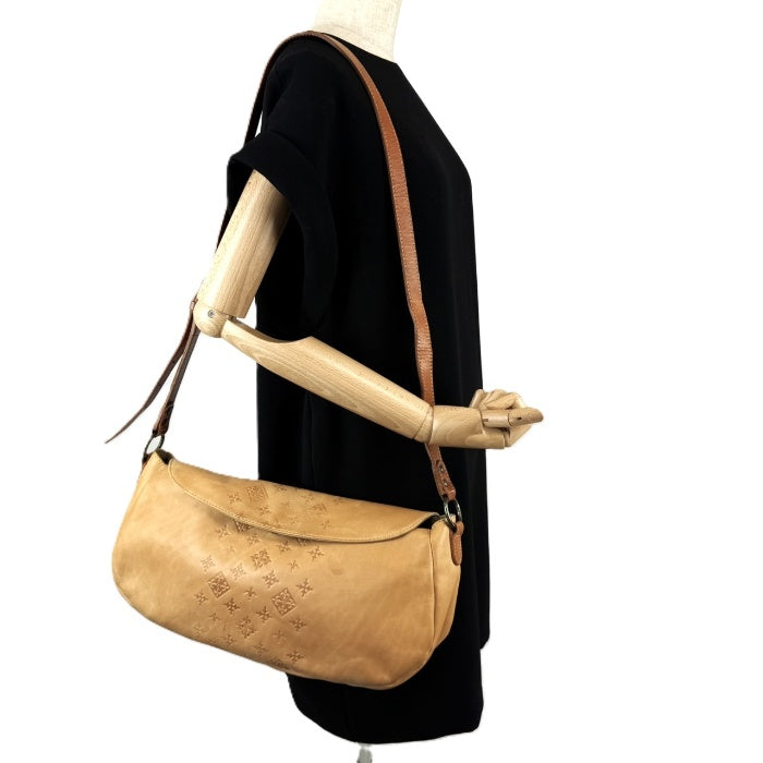 【中古】ラシット russet ショルダーバッグ レザー ロゴ柄 ヌメ革 おしゃれ ベージュ ライトブラウン i0710lq0176