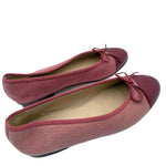 Load image into Gallery viewer, 【中古】シャネル CHANEL フラットシューズ キャンバス レザー リボン くすみレッド 赤系 i0627aq008185
