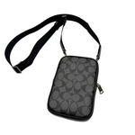 Load image into Gallery viewer, 【中古】COACH コーチ シグネチャー ショルダーバッグ ブラック グレー  レザー メンズ レディース クロスボディバッグ 斜め掛け j0405oq01692
