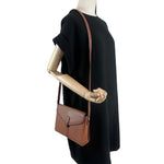 Load image into Gallery viewer, 【中古】バーバリー BURBERRY ショルダーバッグ レザー 内側チェック レトロ ブラウン 茶 i0606aq02360
