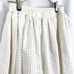 Load image into Gallery viewer, 【中古】ドゥロワー Drawer キュロット ワイド スクエアカットワークレース スカート風 オフホワイト 白系 i0421hy00135
