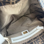 画像をギャラリービューアに読み込む, 【中古】フェンディ FENDI ショルダーバッグ ズッカ柄 白縁 パイピング 大きめ ブラウン ホワイト i0413oq005400
