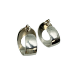 Load image into Gallery viewer, 【中古】グッチ GUCCI ピアス シルバー SV925 オープンデザイン 両耳用 アクセサリー j0618lq00944
