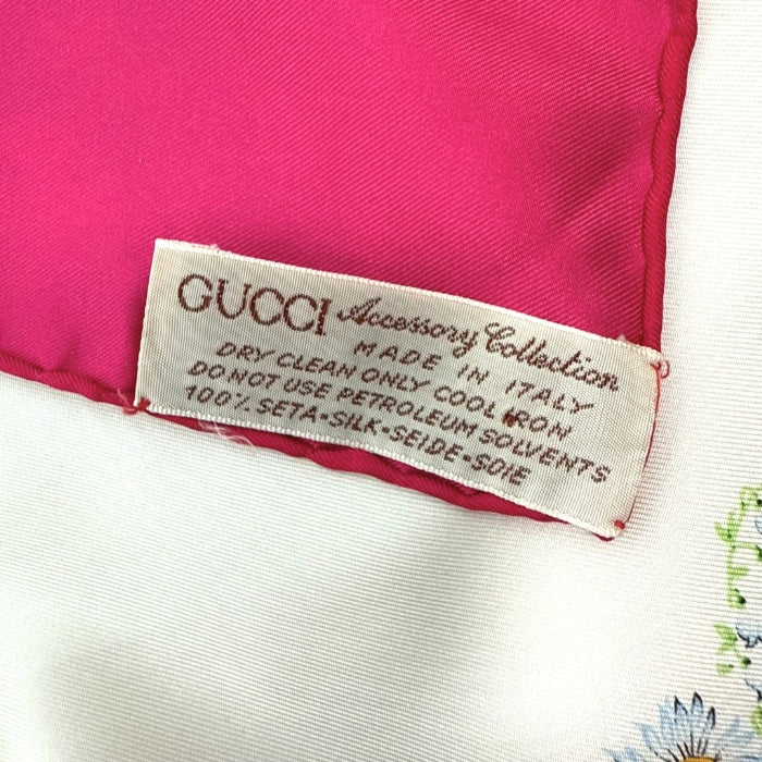 【中古】グッチ GUCCI スカーフ 花束柄 バイカラー 可愛い 小花 カラフル オフホワイト ダークピンク i0727tq02410