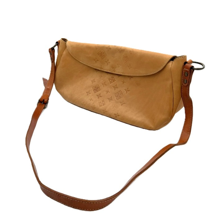 【中古】ラシット russet ショルダーバッグ レザー ロゴ柄 ヌメ革 おしゃれ ベージュ ライトブラウン i0710lq0176