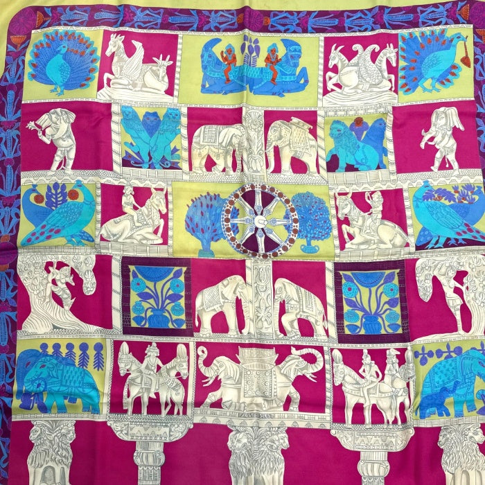 【中古】エルメス HERMES スカーフ 塔門 TORANA 柄 カラフル おしゃれ マルチカラー くすみライトグリーン系 i0810oq00680