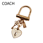 画像をギャラリービューアに読み込む, 【中古】コーチ COACH キーホルダー ハート ゴールド チャーム j0712oq00520
