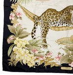 将图片加载到图库查看器，【中古】Salvatore Ferragamo サルヴァトーレフェラガモ スカーフ 大判 シルク ヒョウ柄 トロピカル ボタニカル ブラック系 i0907oq01640
