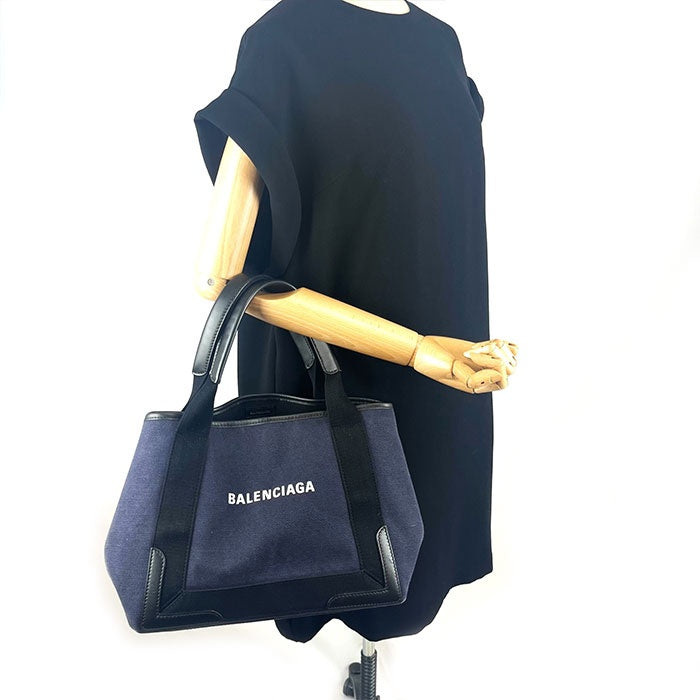 【中古】バレンシアガ Balenciaga トートバッグ カバス 台形 人気 ポーチ付き ネイビー ブラック 紺 黒 h0708lq010396