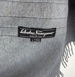 画像をギャラリービューアに読み込む, 【中古】サルヴァトーレフェラガモ Salvatore Ferragamo カシミヤストール グレー j0213aq01586
