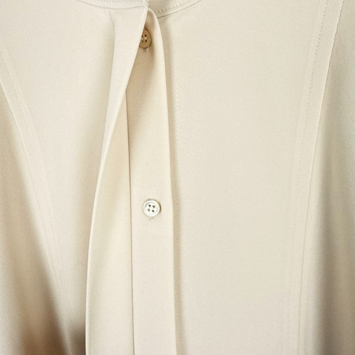 【中古】ドレステリア DRESSTERIOR ノーカラーブラウス ストレッチ タグ付き ライトベージュ i0703n0168