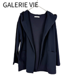 Load image into Gallery viewer, 【中古】ギャルリー・ヴィー GALERIE VIE フード付き アウター S ネイビー ジャケット コットン混 j0817n00610
