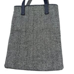 Load image into Gallery viewer, 【中古】ドゥロワー Drawer ノベルティトートバッグ 縦長 ヘリンボーン ロゴ刺しゅう ブラック ホワイト ネイビー i0501k00410
