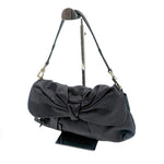 Load image into Gallery viewer, 【中古】マークジェイコブス MARC JACOBS ハンドバッグ リボン おしゃれバッグ 可愛い ブラック 黒 i0522lq02612
