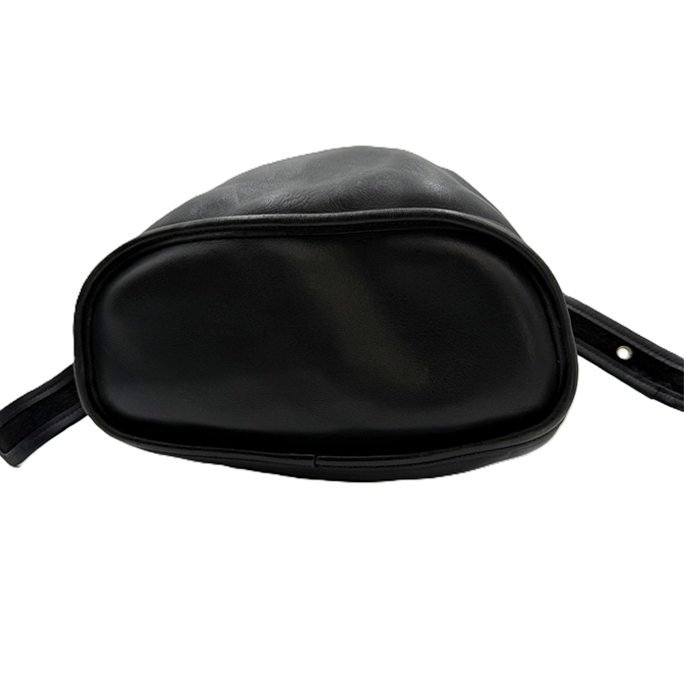 【中古】COACH コーチ 巾着 ショルダーバッグ レザー 肩掛け 斜め掛け可能 i0810oq00374