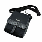 Load image into Gallery viewer, 【中古】バーバリー BURBERRY  ショルダーバッグ メンズ ロゴプレート 斜め掛け i1124tq01840
